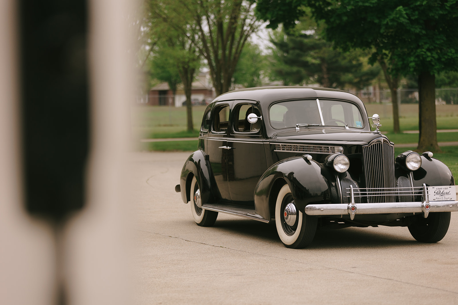 Timeless & Elegant Detroit Wedding at Packard Proving Grounds || Emily and Joel