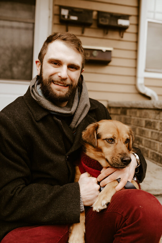 Including your dog in engagement photos 
